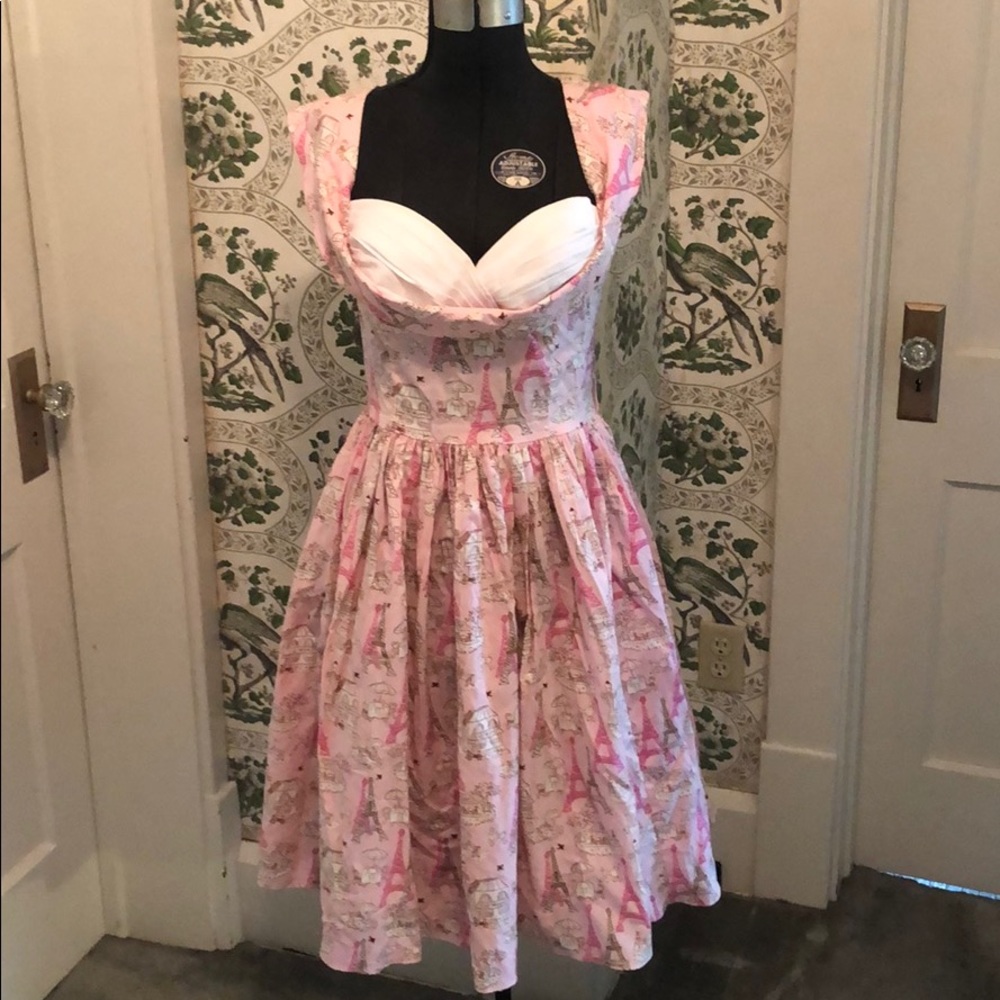 Pin-up dress
